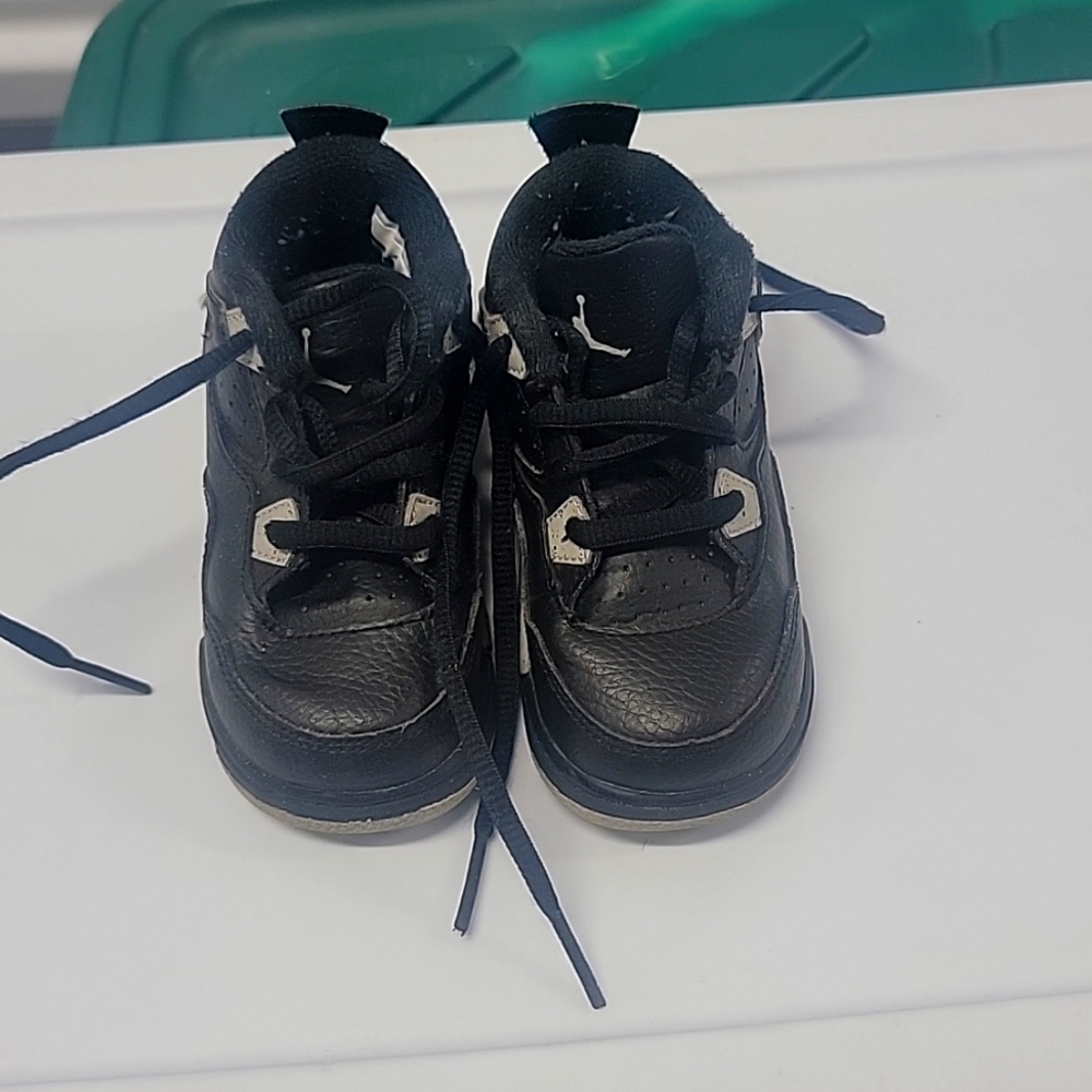 Jordan retro 4